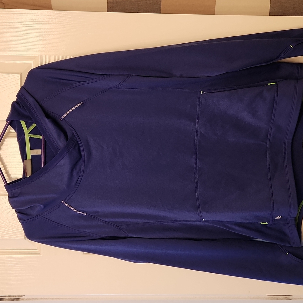 EUC blueberry workout hoodie